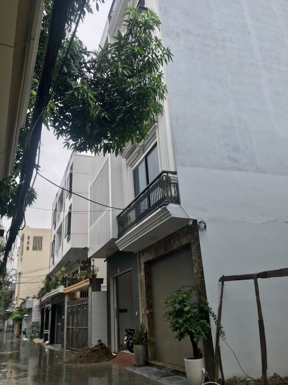 Thi Công Lắp Đặt thang máy cho nhà cải tạo tại Đông Khê